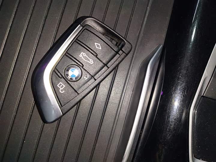 Фото 9 - BMW X3