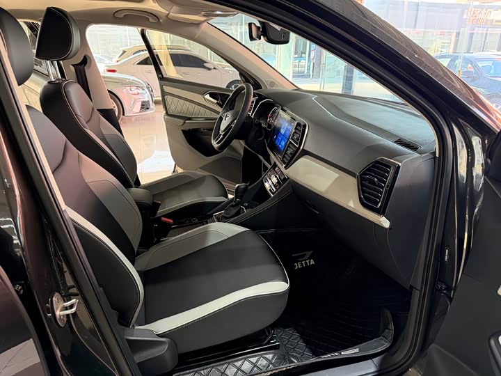 Фото 9 - Jetta VS7