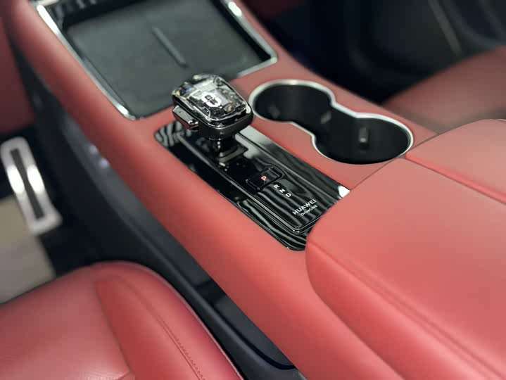 Фото 9 - Aito M5