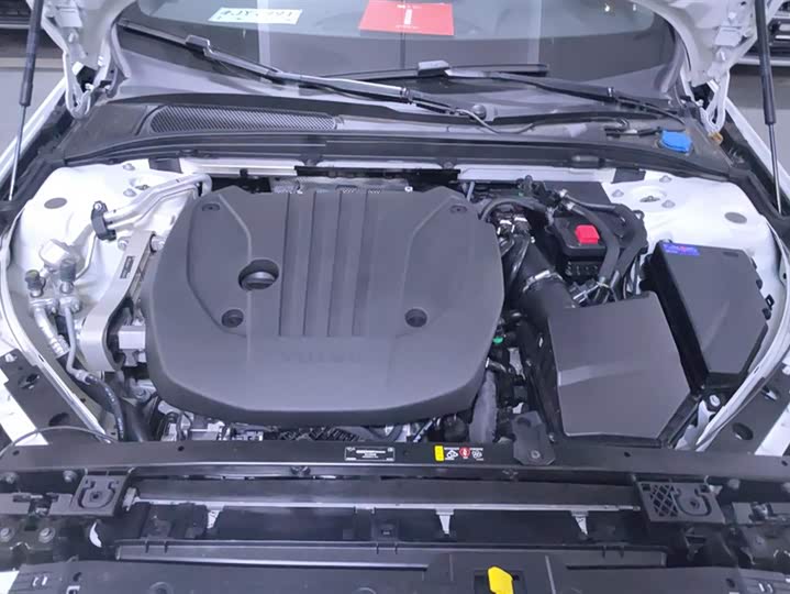 Фото 8 - Volvo V60