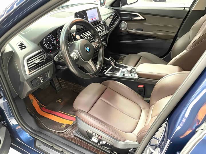 Фото 5 - BMW 1 Series