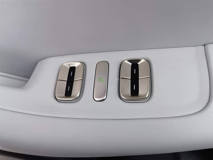 Фото 9 - XPeng F57