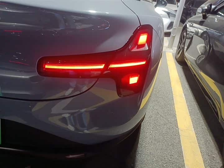 Фото 8 - XPeng Mona M03