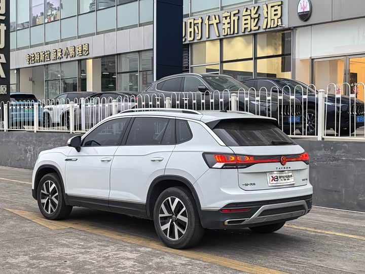 Фото 3 - Volkswagen Tayron