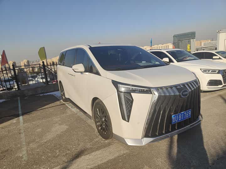 Фото 3 - GAC Trumpchi M8