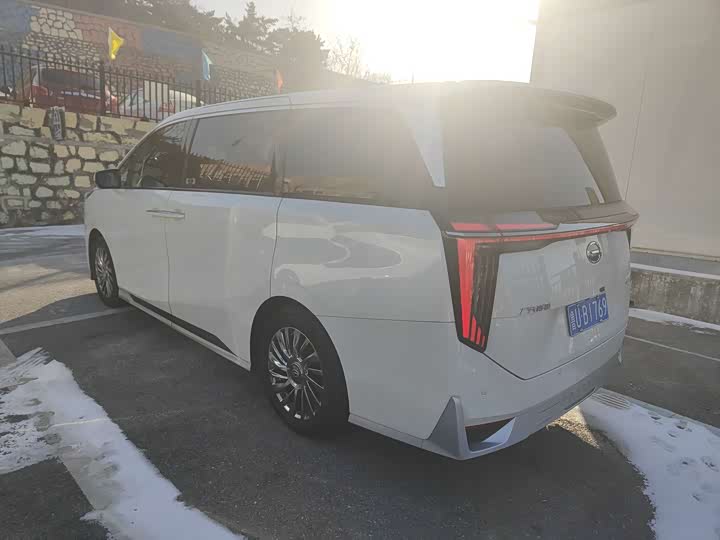 Фото 5 - GAC Trumpchi M8