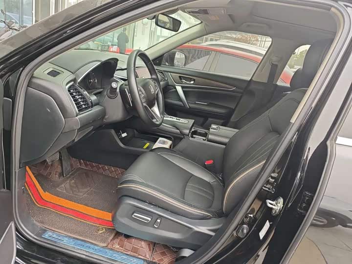 Фото 4 - Honda Avancier