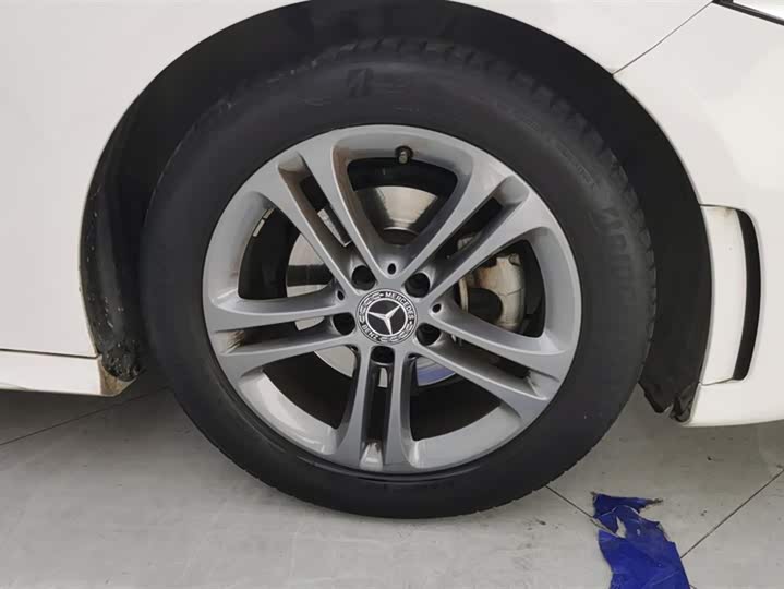 Фото 6 - Mercedes-Benz A-Class