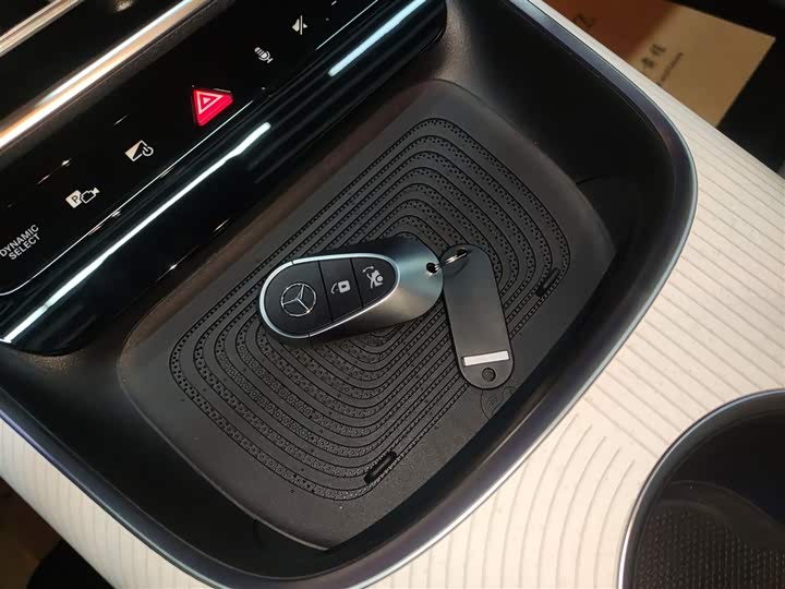 Фото 9 - Mercedes-Benz CLA-Class EV