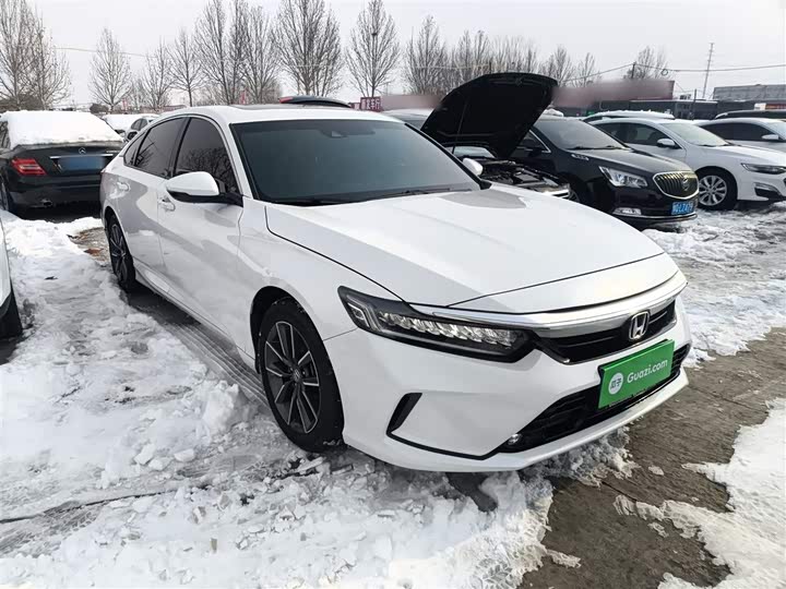 Фото 4 - Honda Inspire