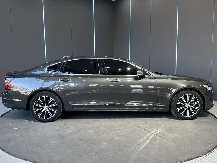 Фото 5 - Volvo S90 Hybrid