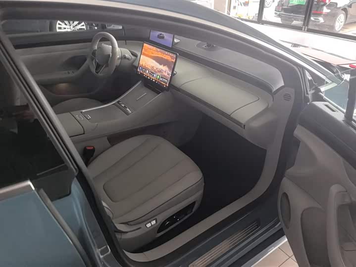 Фото 8 - Luxeed S7