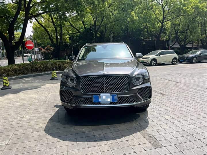 Фото 2 - Bentley Bentayga