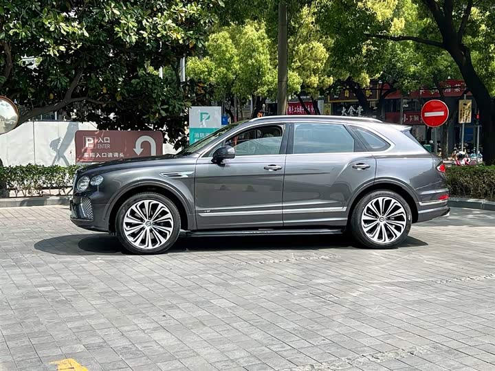 Фото 3 - Bentley Bentayga