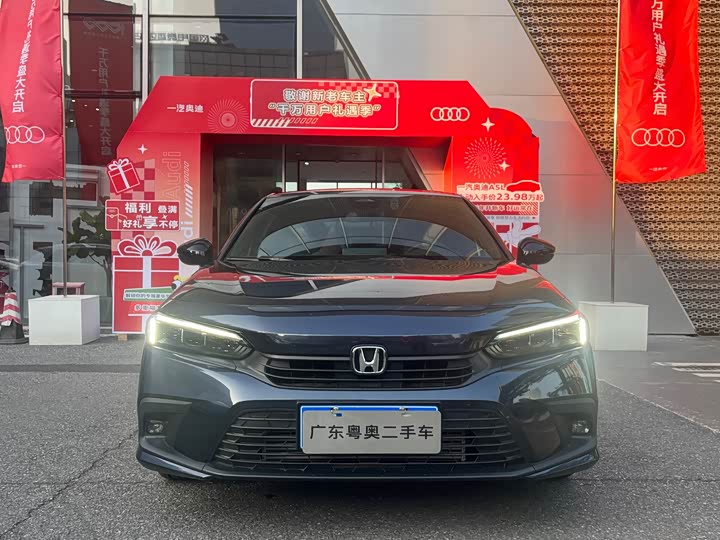 Фото 2 - Honda Civic