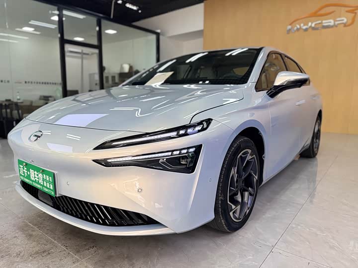 Фото 2 - GAC Aion S Max