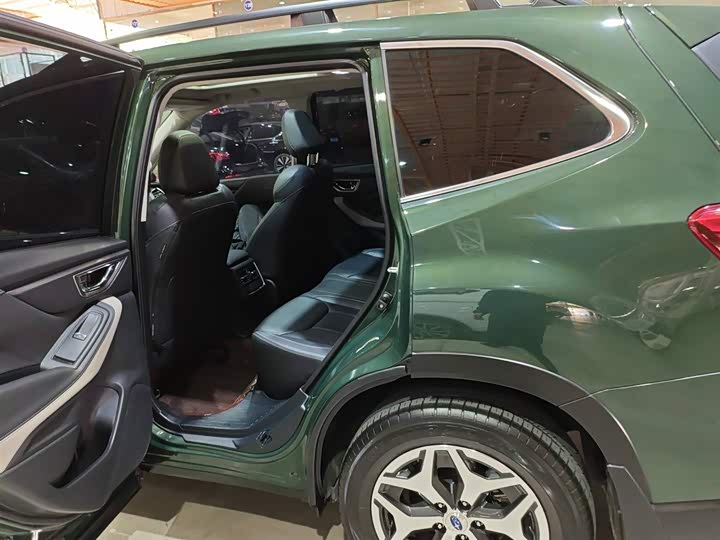 Фото 7 - Subaru Forester