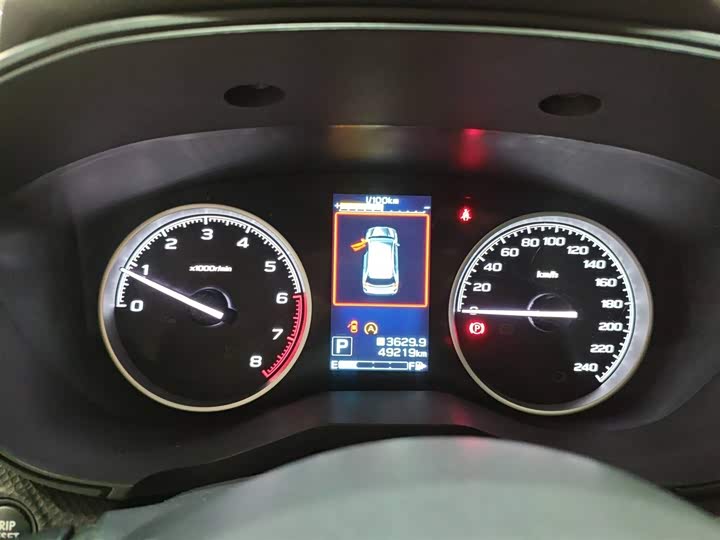 Фото 9 - Subaru Forester