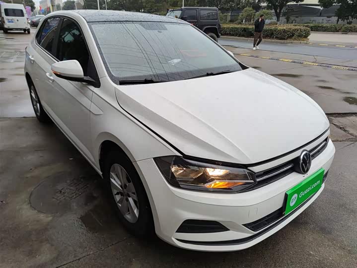 Фото 4 - Volkswagen Polo