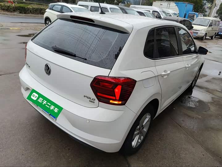 Фото 7 - Volkswagen Polo