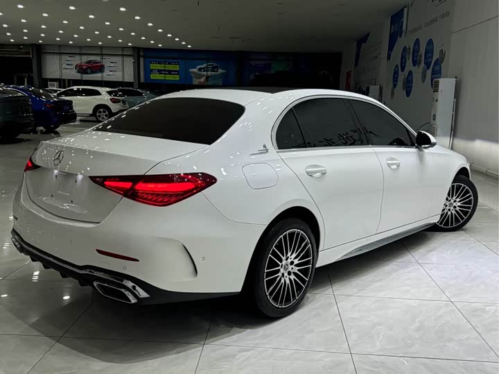 Фото 3 - Mercedes-Benz C-Class