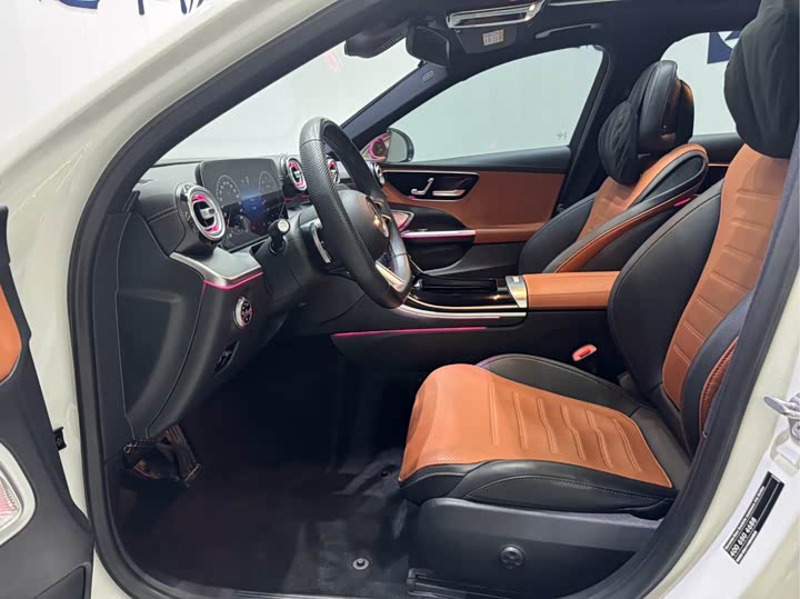 Фото 7 - Mercedes-Benz C-Class