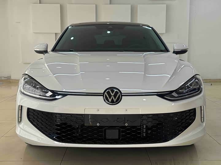 Фото 2 - Volkswagen Lamando L