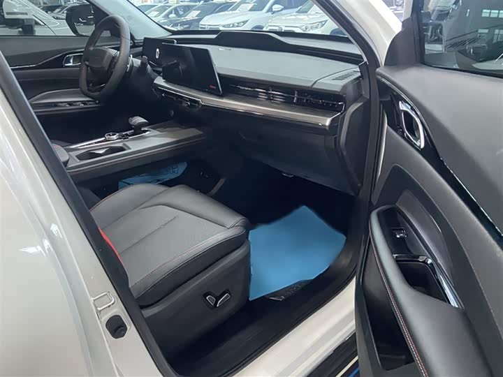 Фото 3 - Changan Oshan Z6