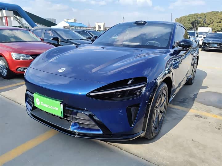 Фото 2 - Xiaomi YU7