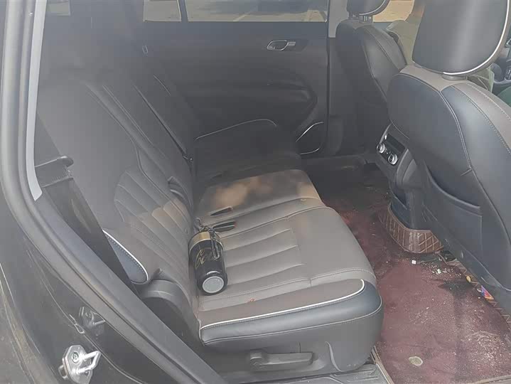 Фото 8 - Ford Equator