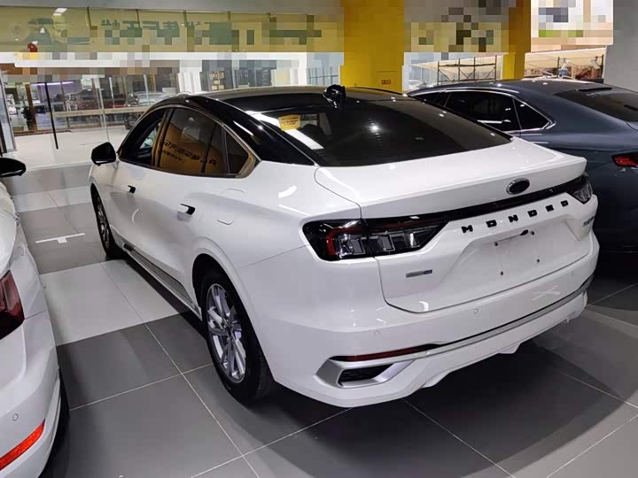 Фото 5 - Ford Mondeo