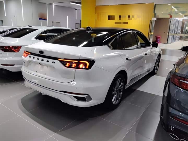 Фото 7 - Ford Mondeo