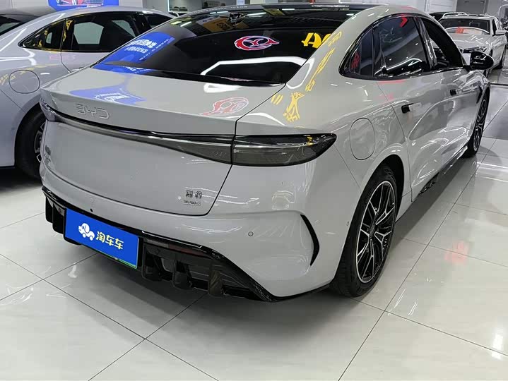 Фото 3 - BYD Seal