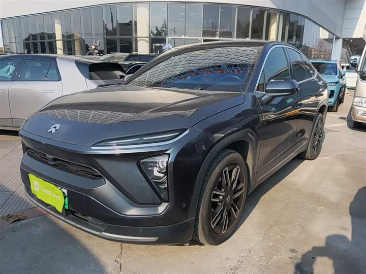 Фото 2 - Nio EC6