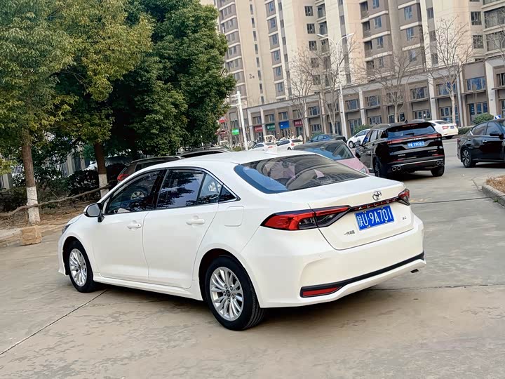 Фото 4 - Toyota Allion