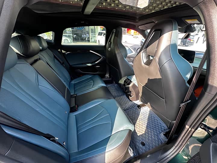 Фото 9 - MG Motor 7