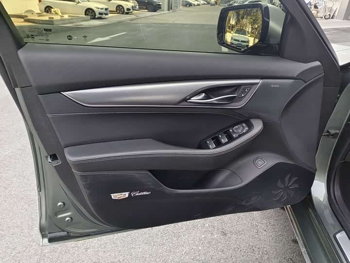 Фото 5 - Cadillac CT5