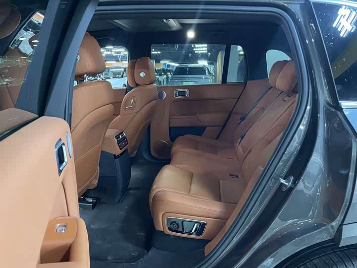 Фото 6 - LiXiang L7