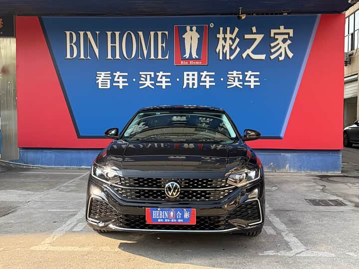 Фото 2 - Volkswagen Passat