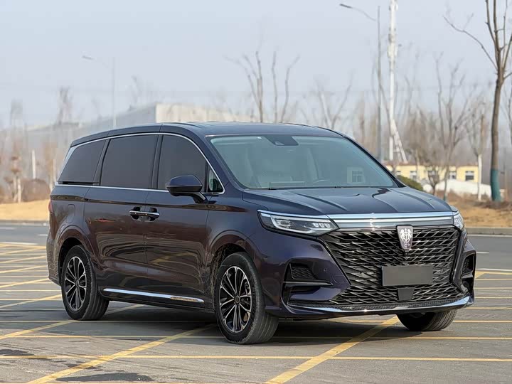 Фото 3 - Roewe iMax 8