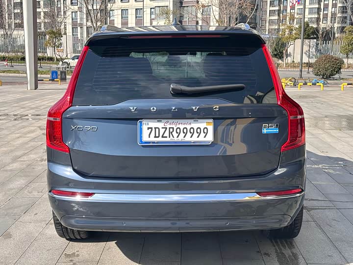Фото 5 - Volvo XC90