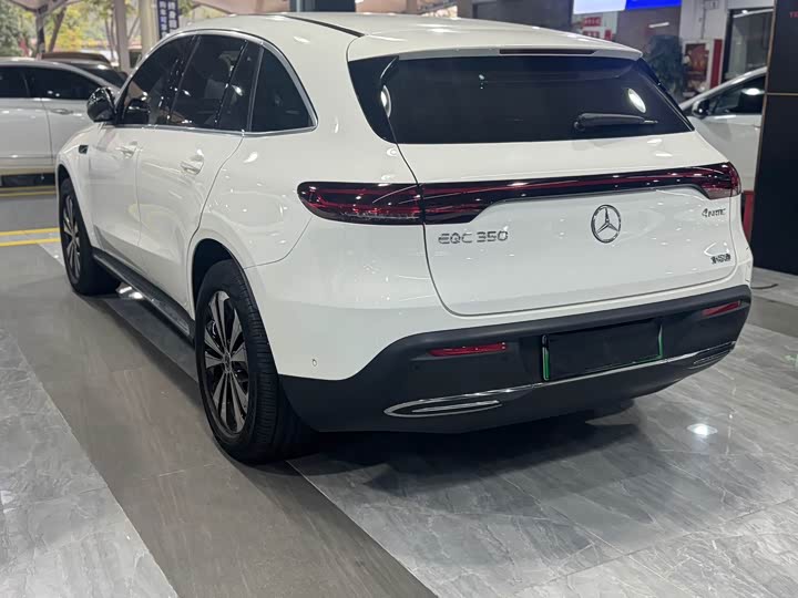 Фото 5 - Mercedes-Benz EQC