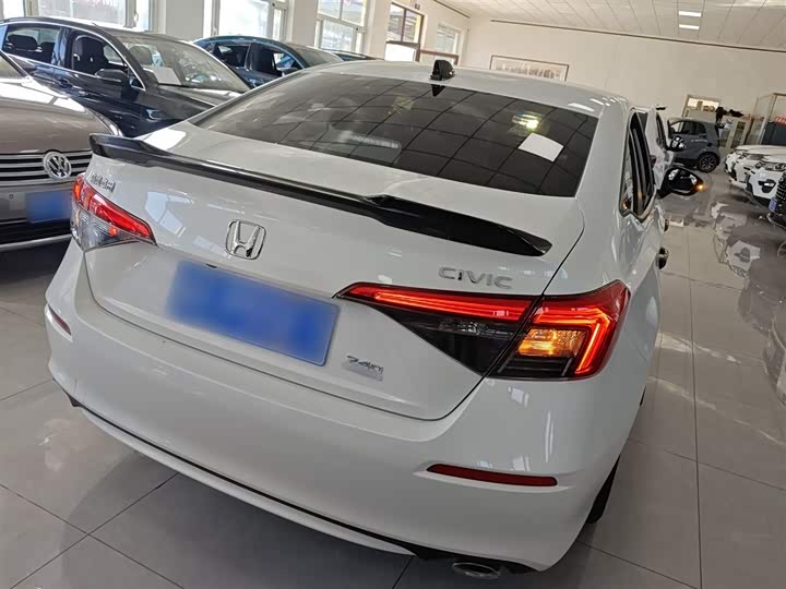 Фото 6 - Honda Civic