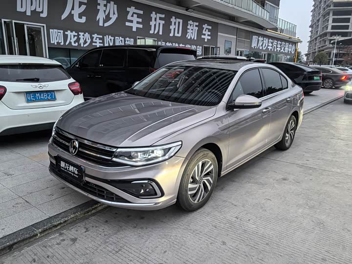 Фото 1 - Volkswagen Bora