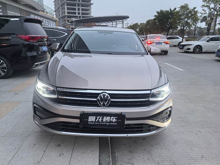 Фото 2 - Volkswagen Bora