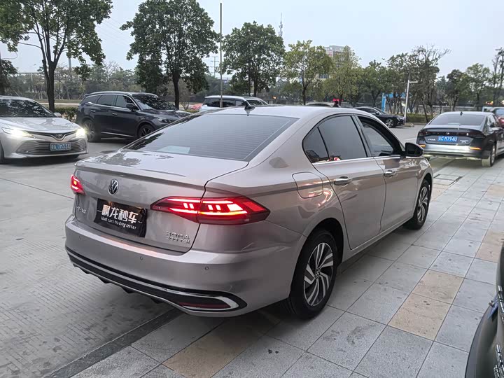 Фото 9 - Volkswagen Bora