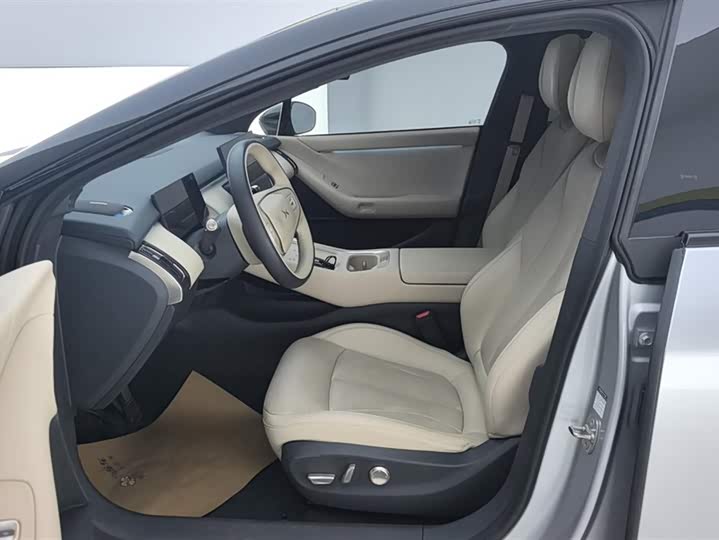 Фото 9 - XPeng F57