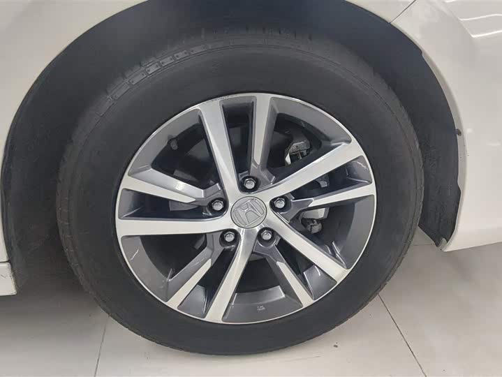 Фото 6 - Honda Civic