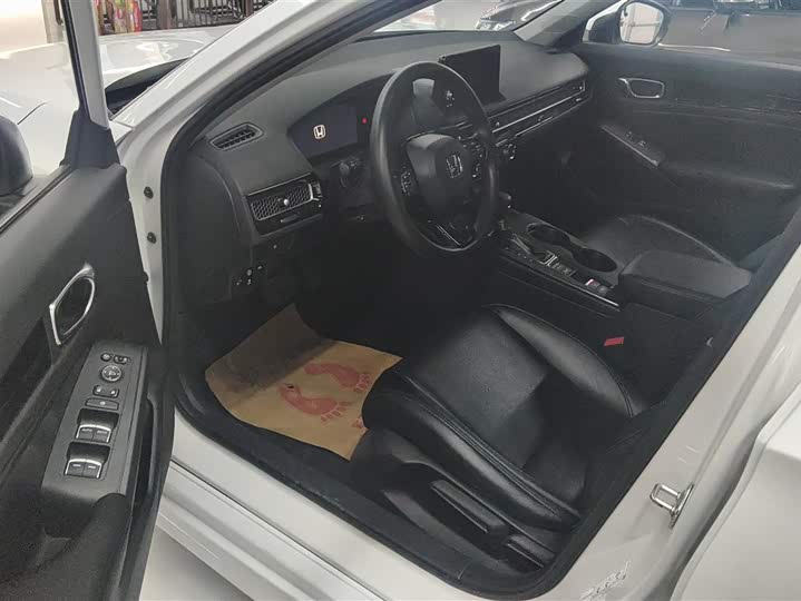 Фото 9 - Honda Civic