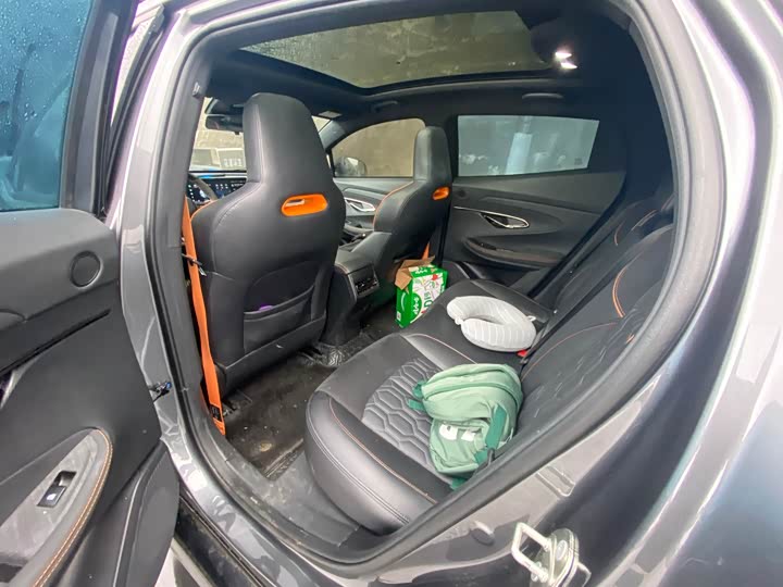 Фото 6 - Changan UNI-T